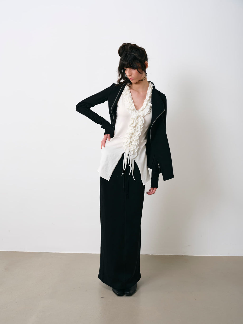 Feather-Soft Straight Maxi Skirt (Black)